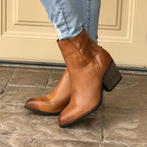 Cognac Cow Hide Leather Woven Side Boho Boots - Picture 7 of 8